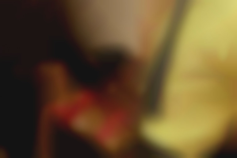 Turn on by the confidence of his hot patient, the psy goes wild and fucks her hard