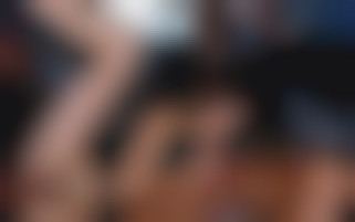 Katsumi prise en sodomie dans une limousine