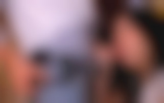 Encore chaude d'une aventure hard avec un inconnu, la fraiche et brune Tiffany Hopkins en redemande