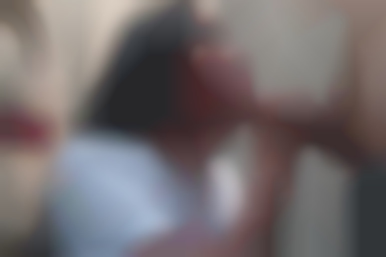 Blowjob im Auto und Sex am Straßenrand mit der großartigen Anissa Kate