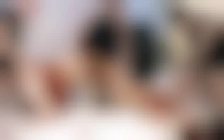 Trois hommes pour une baise sauvage