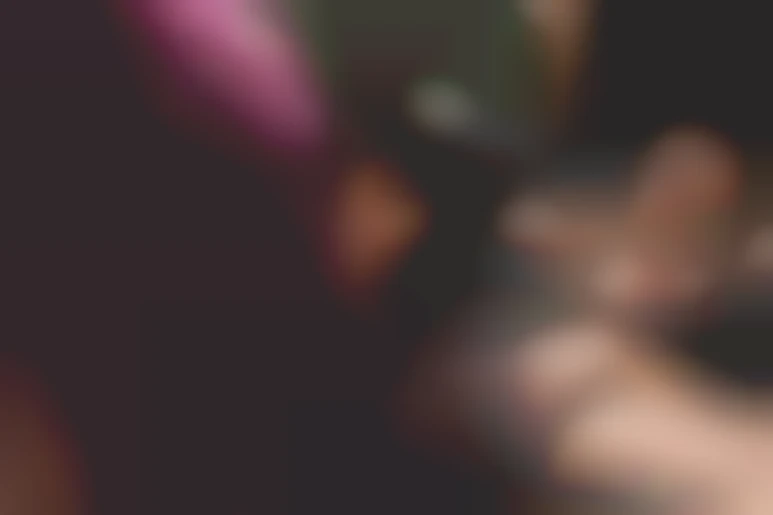 Lesbian pleasure in threesome