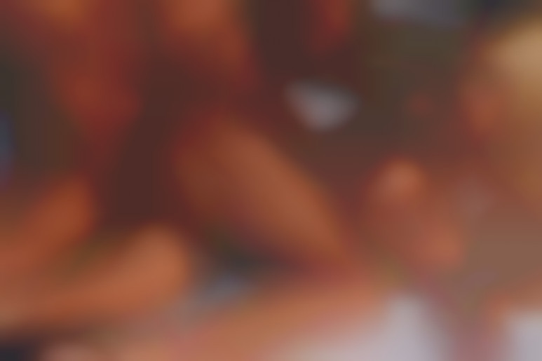 Croisiere hard pour une blonde avide, aux gros seins, prise à fond sur les flots