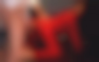 Red latex and a big shot of hardcore fetichism for hot laly's first filmed sodo