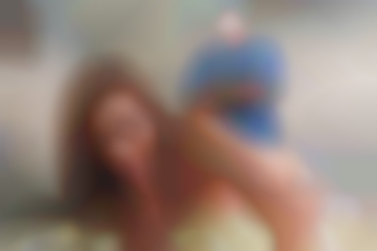 Double penetration profonde pour une infirmiere perverse aux gros seins en salle de reveil