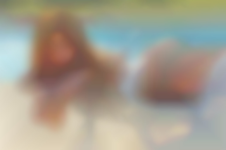 Contact - Agatha - Provocation