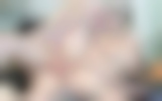 Une belle Infirmiere à gros seins, déculottée et sodomisée sur le bureau par un collegue, avec  Jane Darling