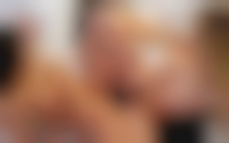 Tentation lesbienne à l'hôtel