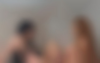 Lesbiennes aux formes généreuses