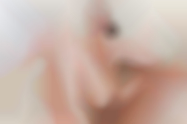 Rosa Zehennägel passend zur Yogahose