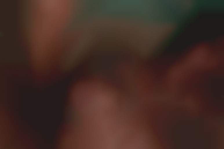 Hard acrobatique pour une blonde amatrice de fellation profonde