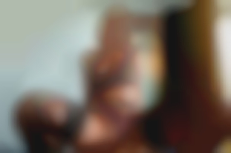 Mon agent immobilier super séduisant