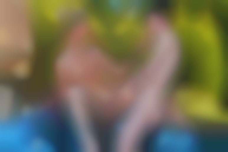 Horny moment in the jacuzzi for India Summer