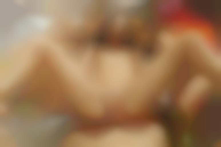 Nouvelles Filles dans le Camp