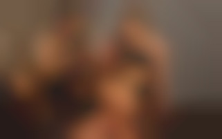 Liya Silver, sa 1ère expérience Luxure avec Alexis Crystal