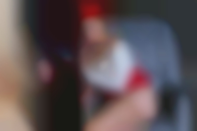 Lucy Heart, a stewardess prepared for anything