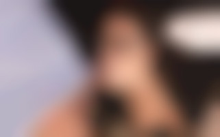 Nikita offerte aux vices de son collègue