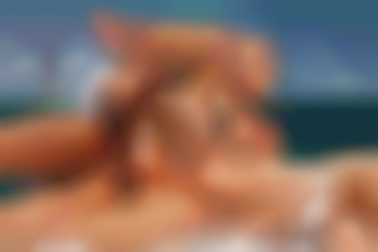 Hard trio with two blonds girls on a beautiful boat