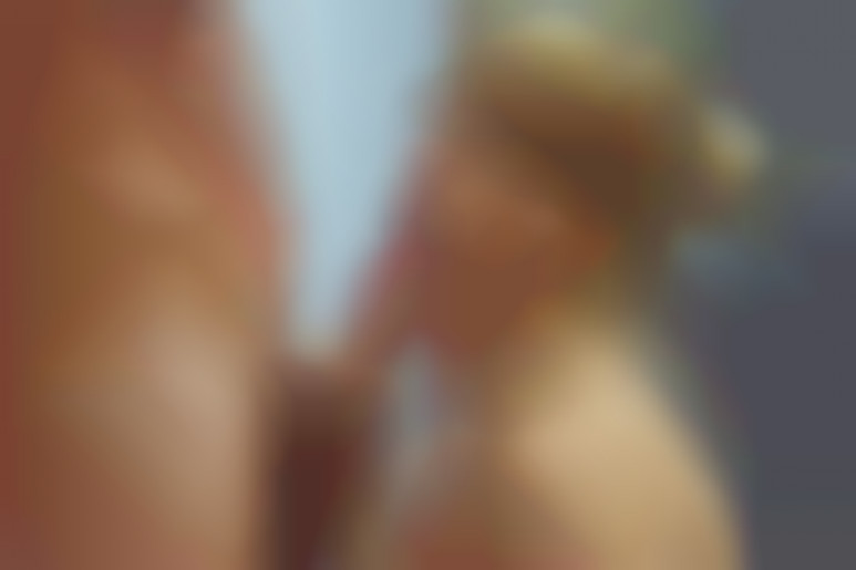 Hard fuck for the beautiful blond secretary