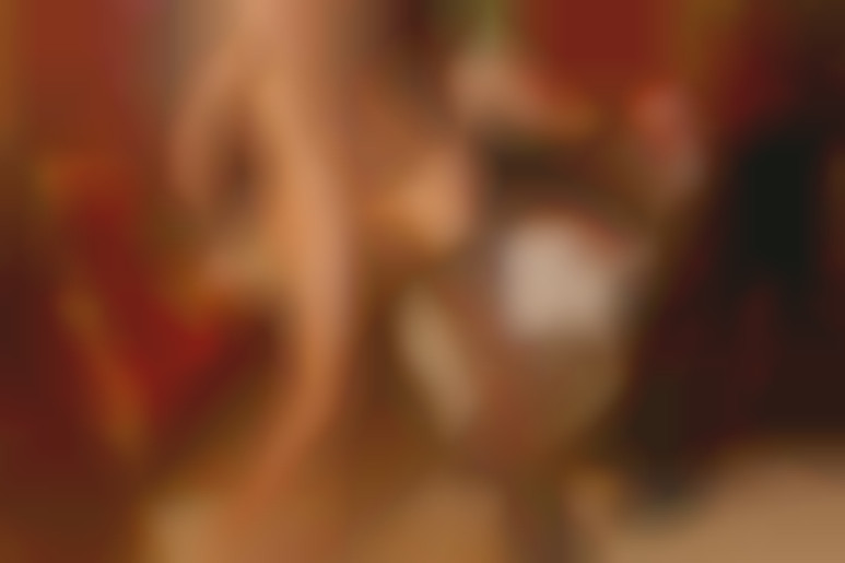 Champagne, castle, porn