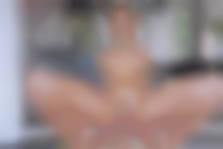 Cherry's New Masseur