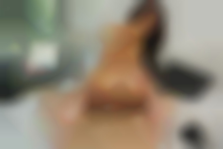 Die rebellische Tochter meines Chefs