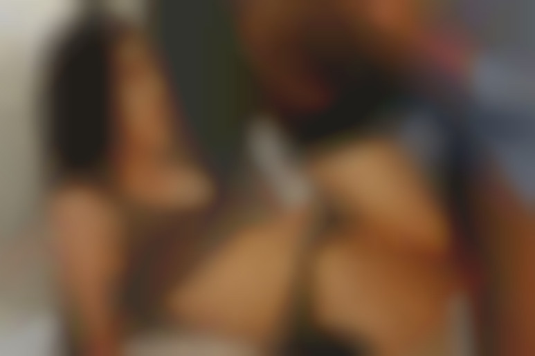 Sabrina's passionate picnic