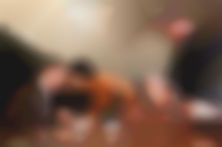 Tu aimerais me voir avec lui ?