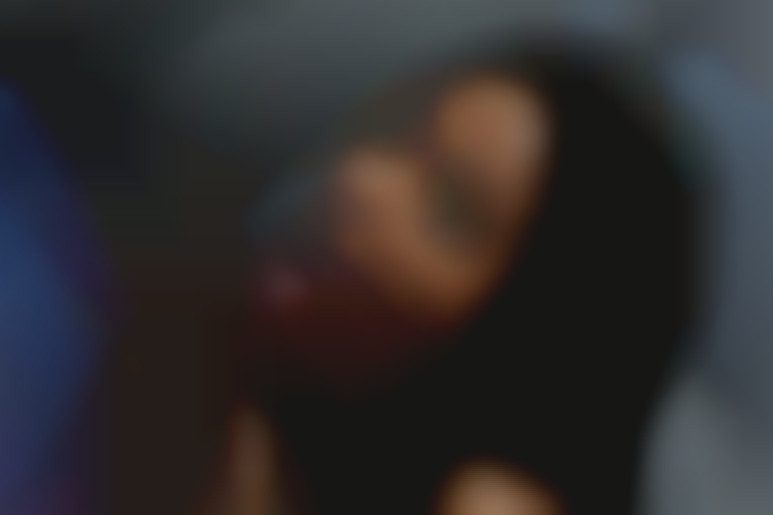 Making-Of - Secretary with glasses