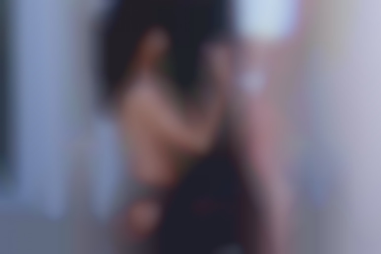 Bonne pipe du matin par Ava Courcelles