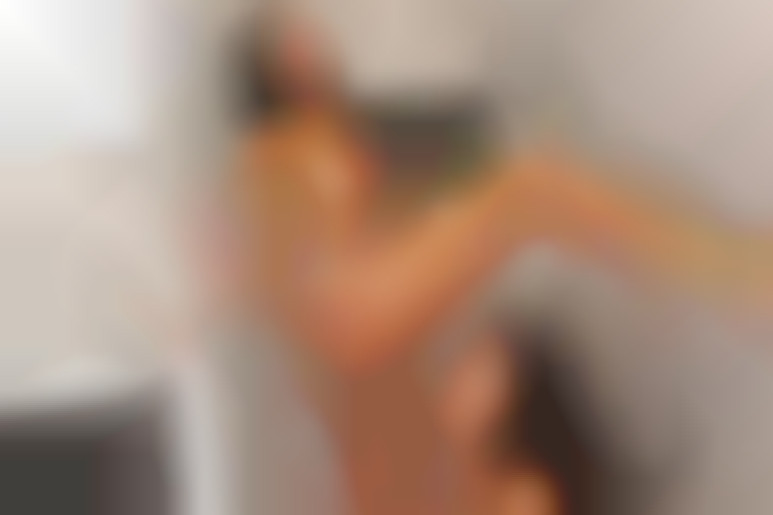 The first Dorcel scene of Alika and Mary Bambola