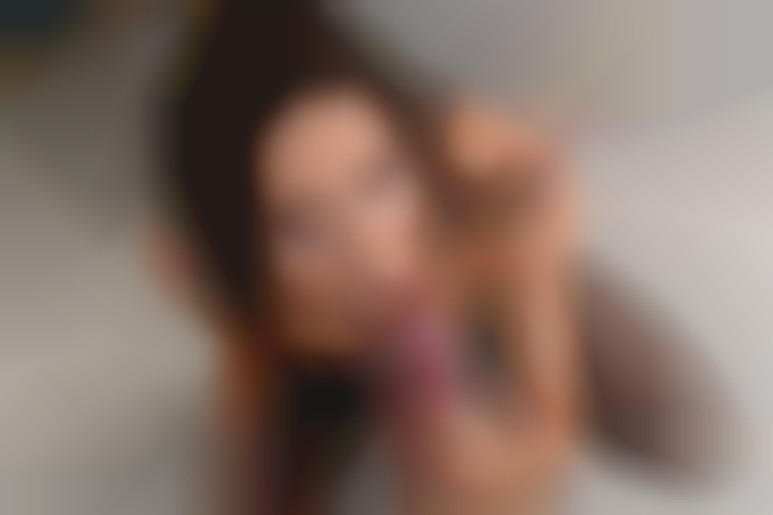 Petite Amie Mannequin Glamour