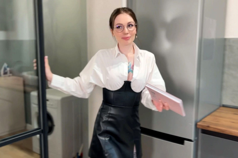 My Smoking Hot Realtor