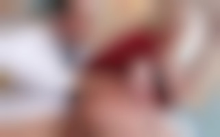 Rebecca, parfaite MILF