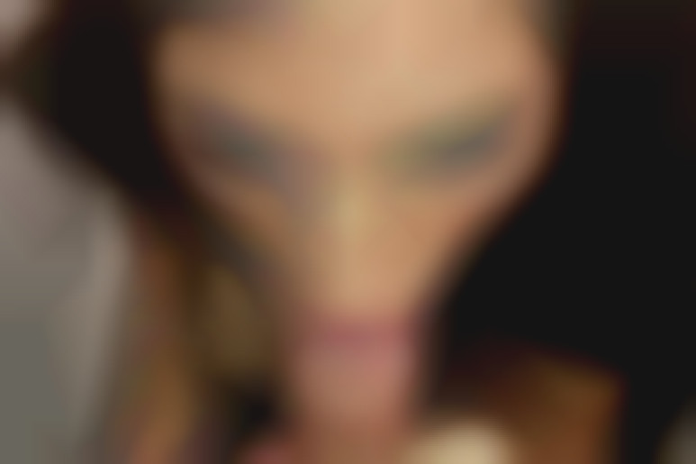 Blowjobs on the quay