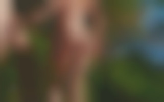 Sexe tropical: séance sensuelle sous les palmiers