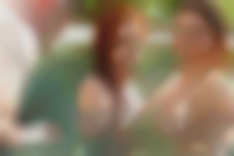 Making Of -  Luxure - Wives to share