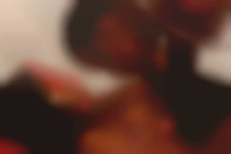 Sandra Bourgeois music star - Sex-starved