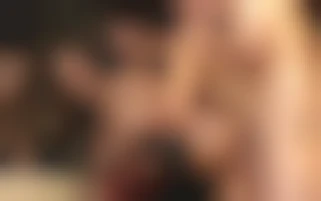 Trio hard aux toilettes avec les gourmandes Cara St Germain & Alexa Tomas