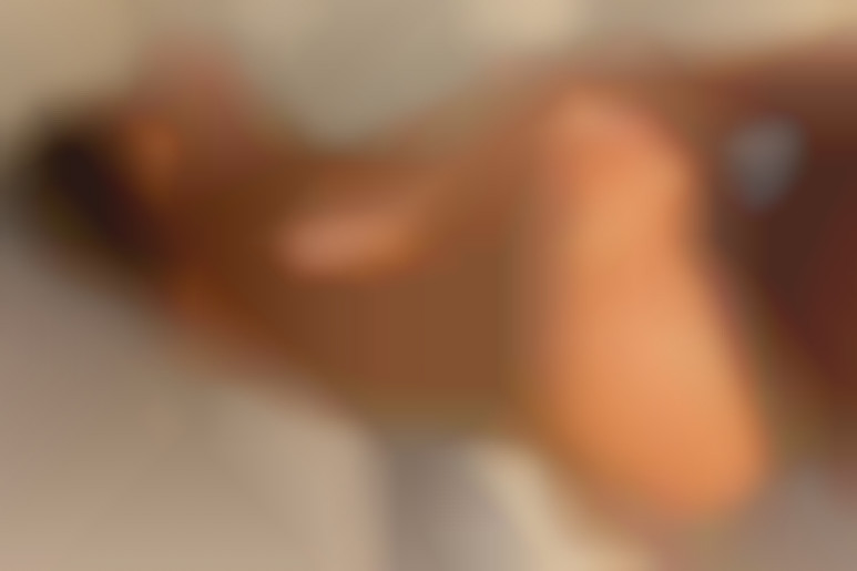 La fellation de la sexy Tiffany Leiddi se termine avec du sexe hardcore