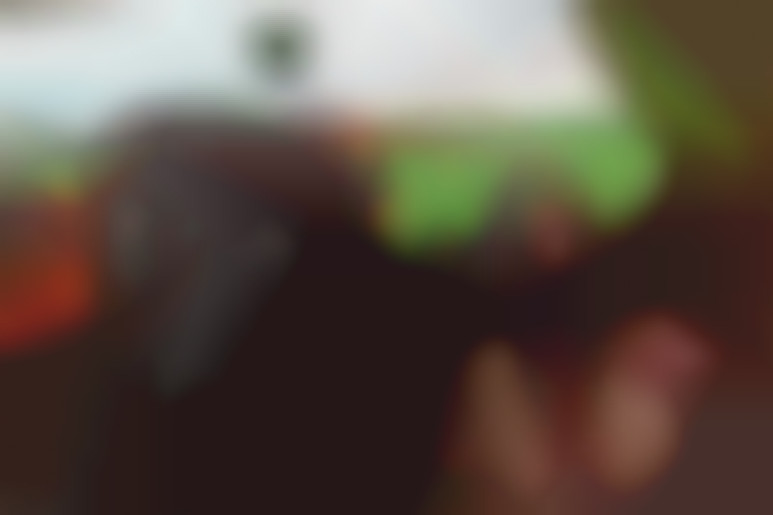 Busfick mit Angel Emily