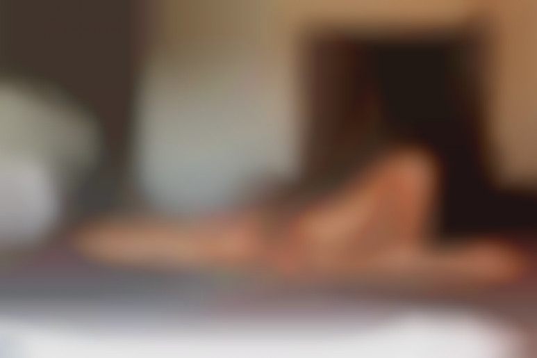 Angel Emily gibt ihrem freund anale freude