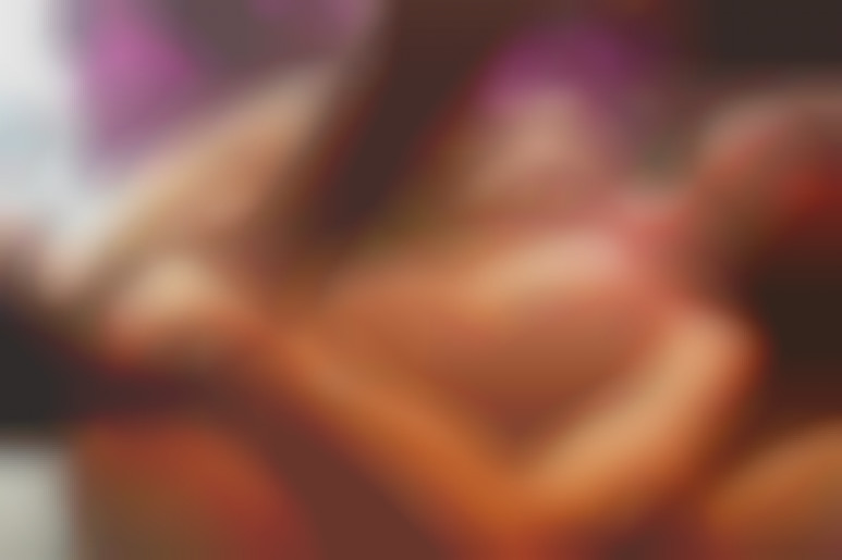 Analer Dreier mit der schönen Angel Emily