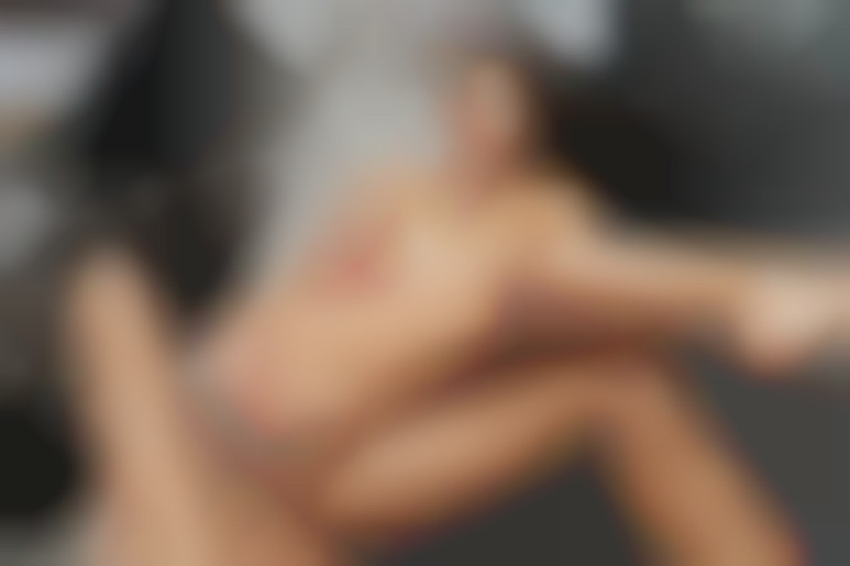 Dream GF: Milan Cheek