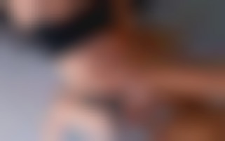 Bella Tina: Leidenschaft gegen die Wand
