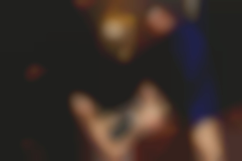 The rich housewife’s orders