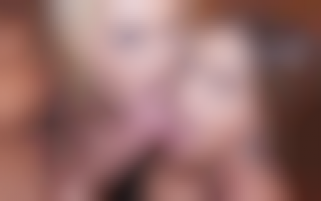 2 escorts girls fucked by one big dick