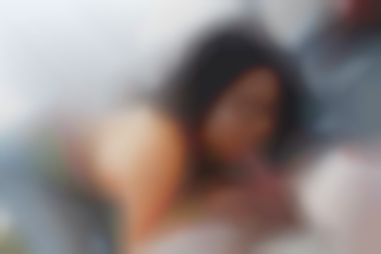 Confession trans: tentations de bureau avec Sharnell Dupree