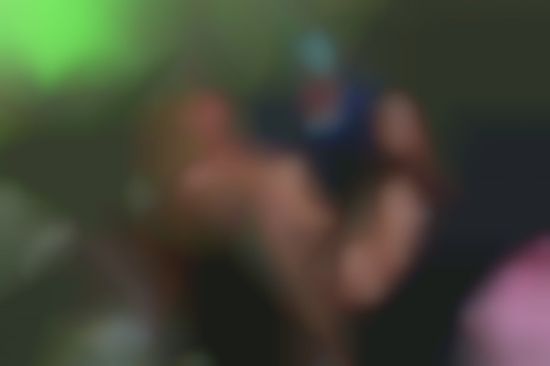 L'infirmière Tara White prise en double pénétration à l'hôpital