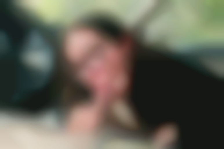 Going for a Ride with Ghomestory